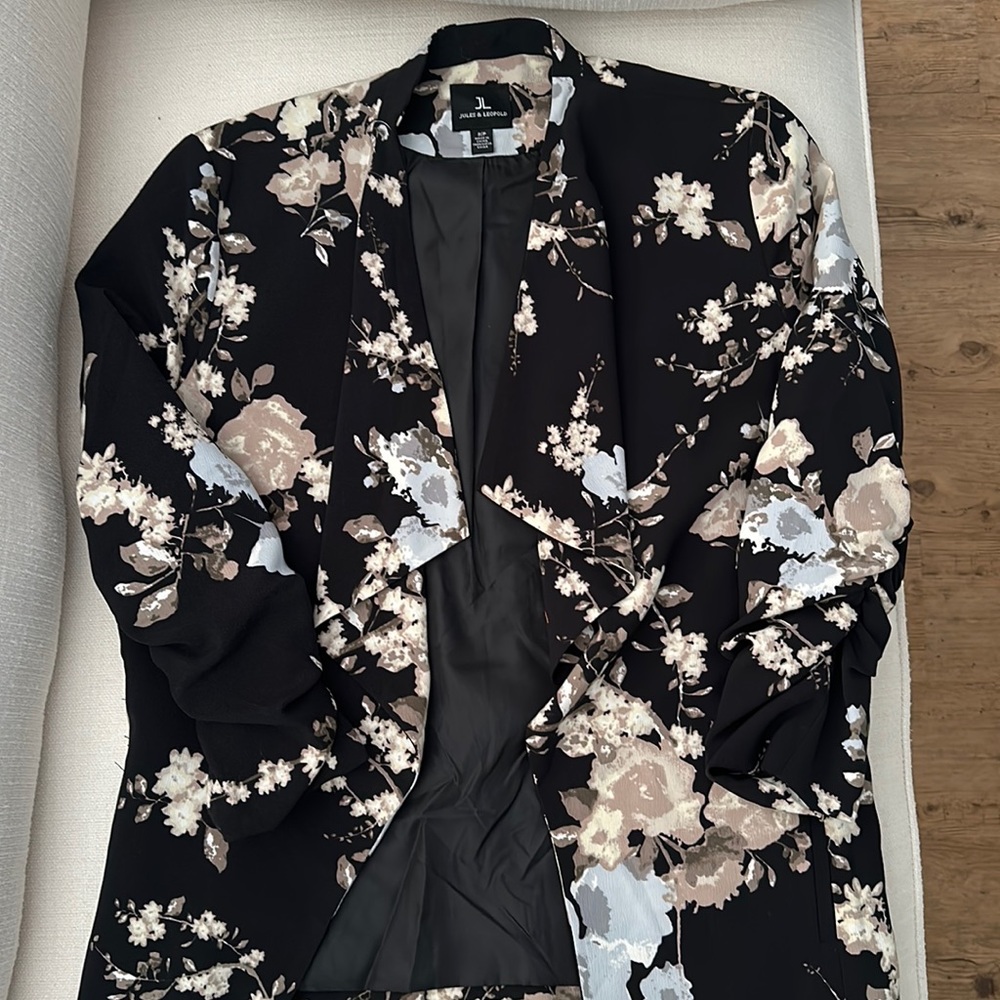 Dressy blazer